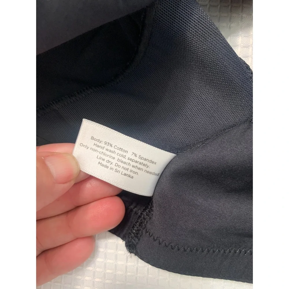 (E-141)Cuddl Duds Seamless Sports Bra Black Racerback Stretch Comfort QVC Size S